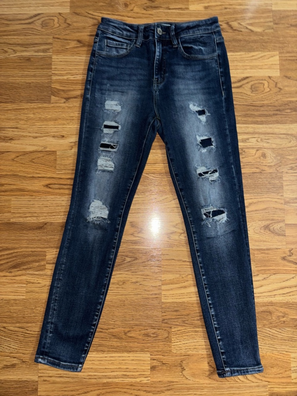KanCan Signature High Rise Ankle Distressed Patched Skinny Jean Women’s Waist 26